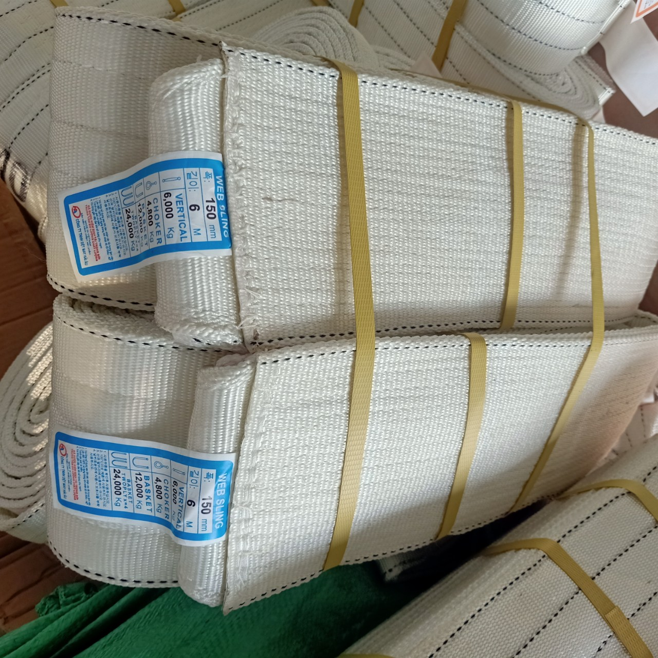 Dây Cẩu Chống Tia UV: Giải Pháp Bền Bỉ Cho Môi Trường Làm Việc Khắc Nghiệt